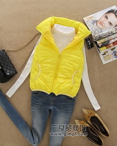 探秘韓版秋季女裝批發(fā)市場 潮流小衫趨勢(shì)、價(jià)格與庫存信息指南